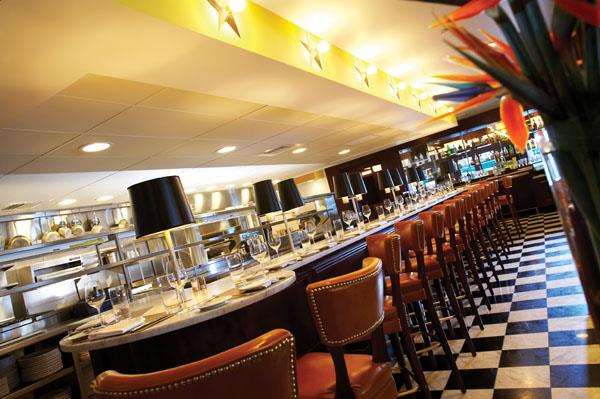 Restaurant - Pfister Hotel Milwaukee - I-794, Exit 1E