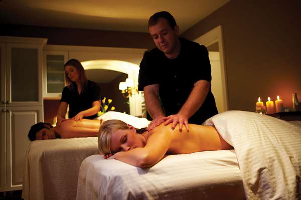 Fitness/ Exercise Room - Pfister Hotel Milwaukee - I-794, Exit 1E