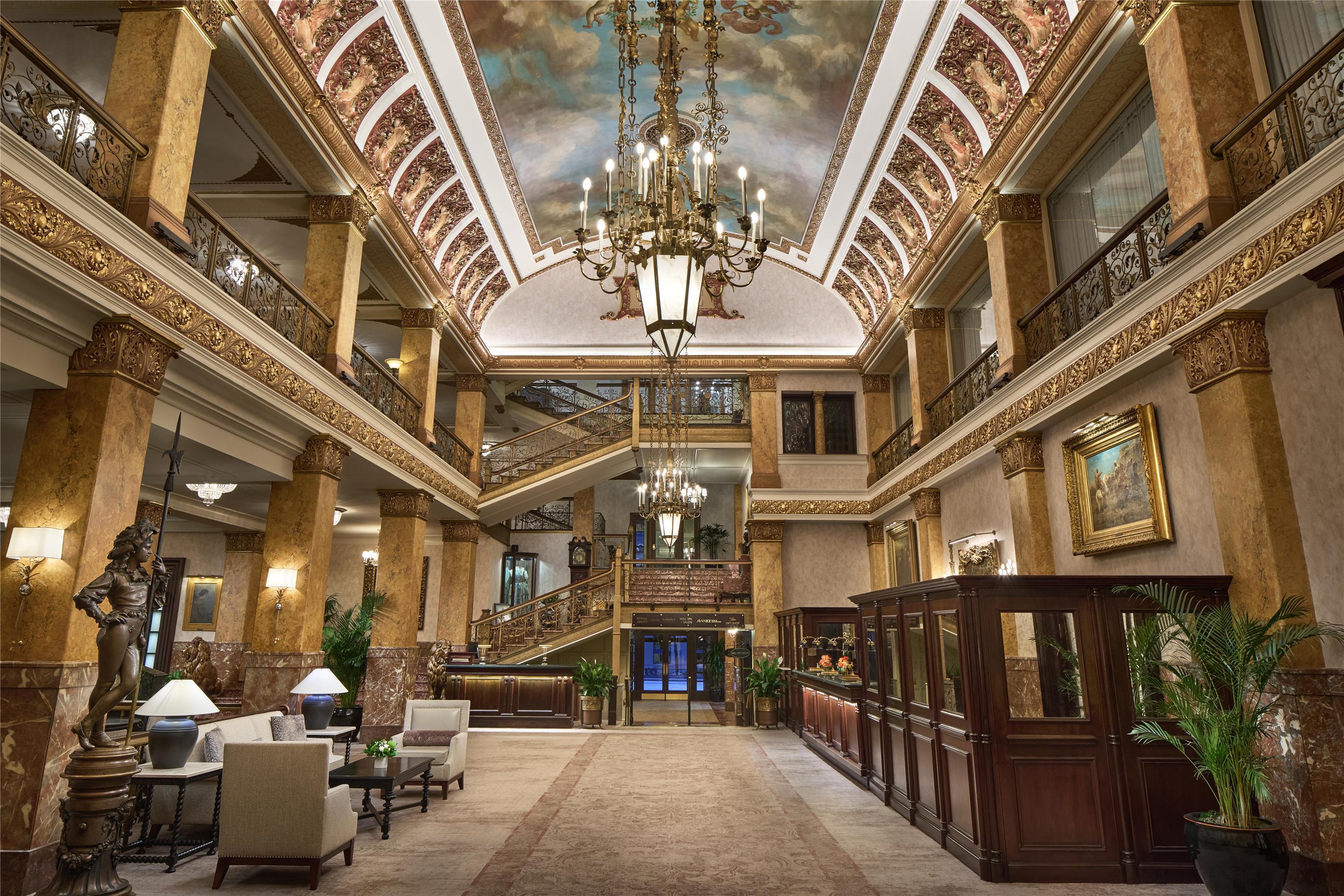 Pfister Lobby Wide | The Pfister Hotel