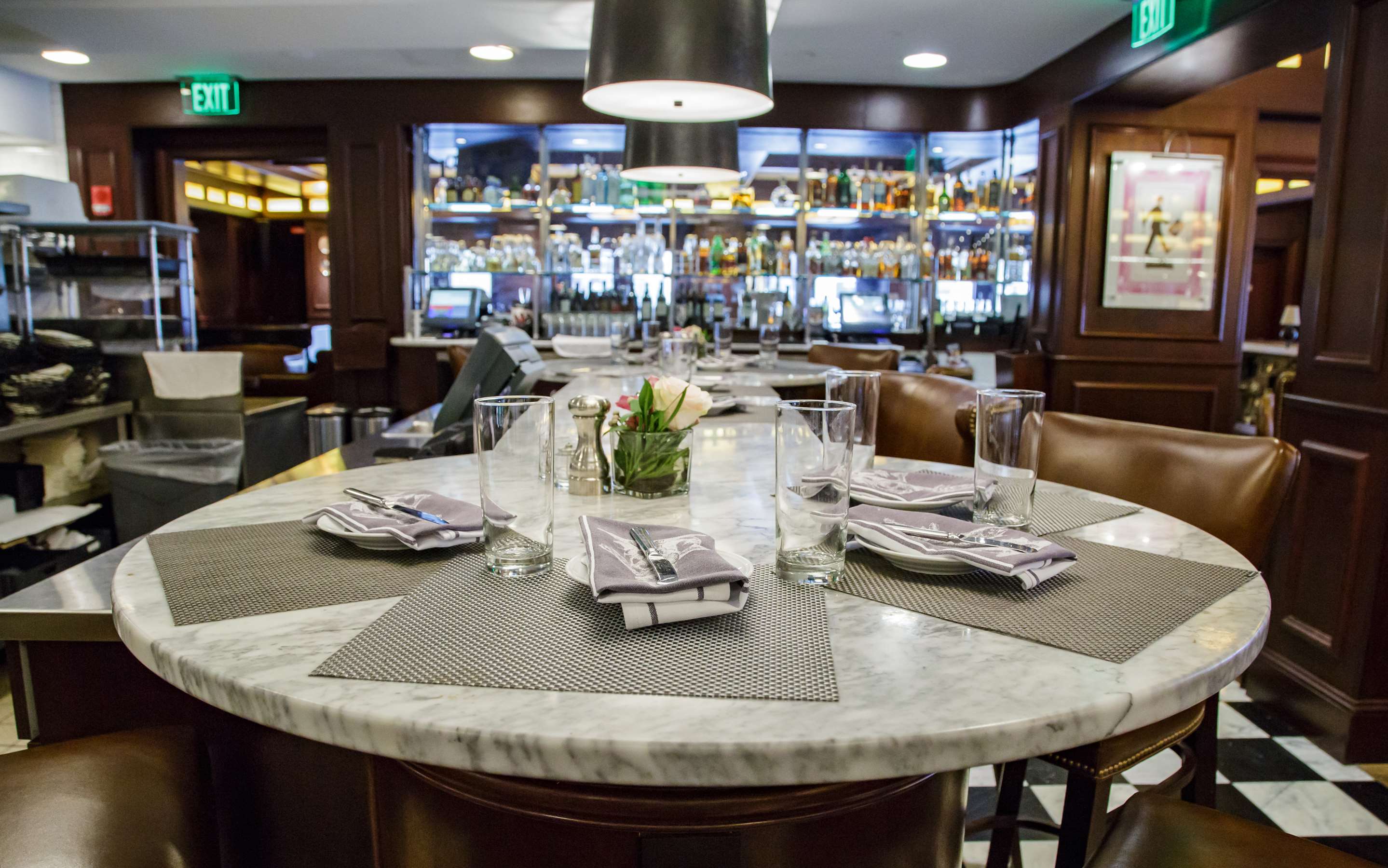 MasonStreetGrill CounterSeating | The Pfister Hotel