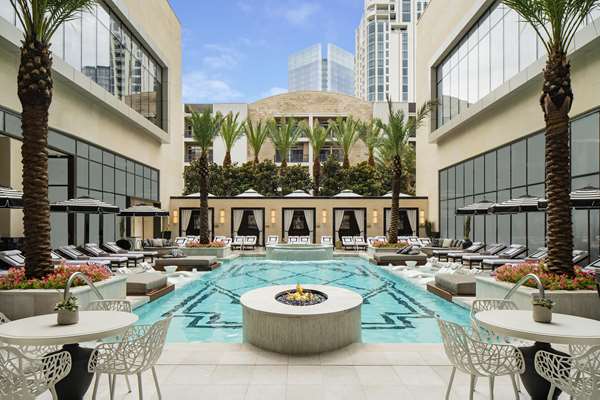 Pool - Post Oak Hotel Uptown Houston
