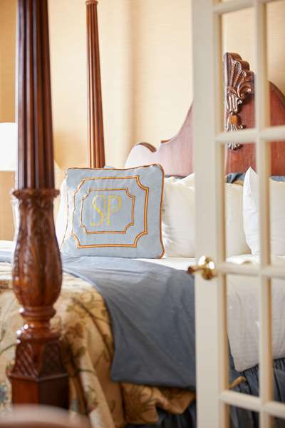  - St Paul Hotel - I-94, Exit 241A