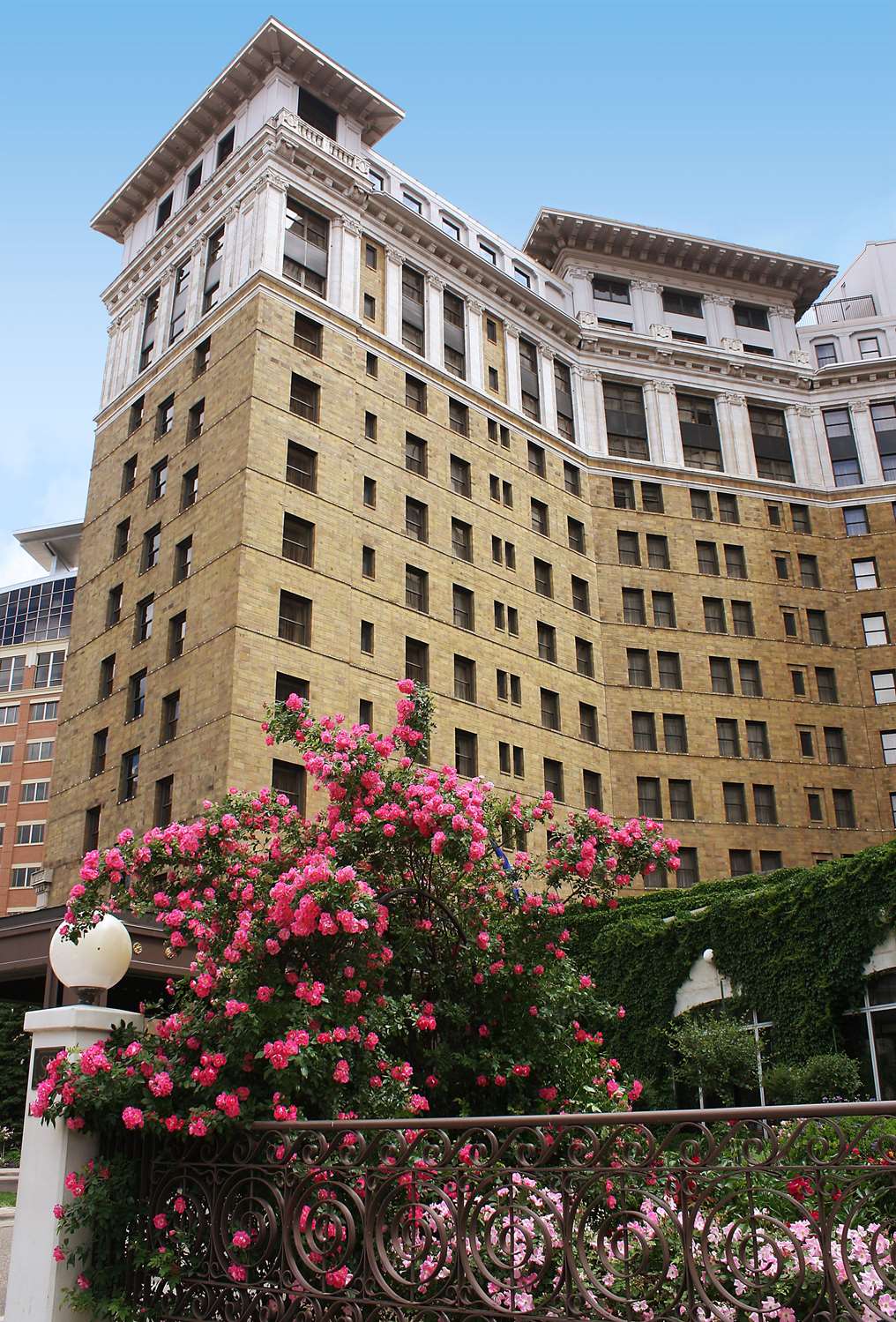 St Paul Hotel I94, Exit 241A, MN See Discounts