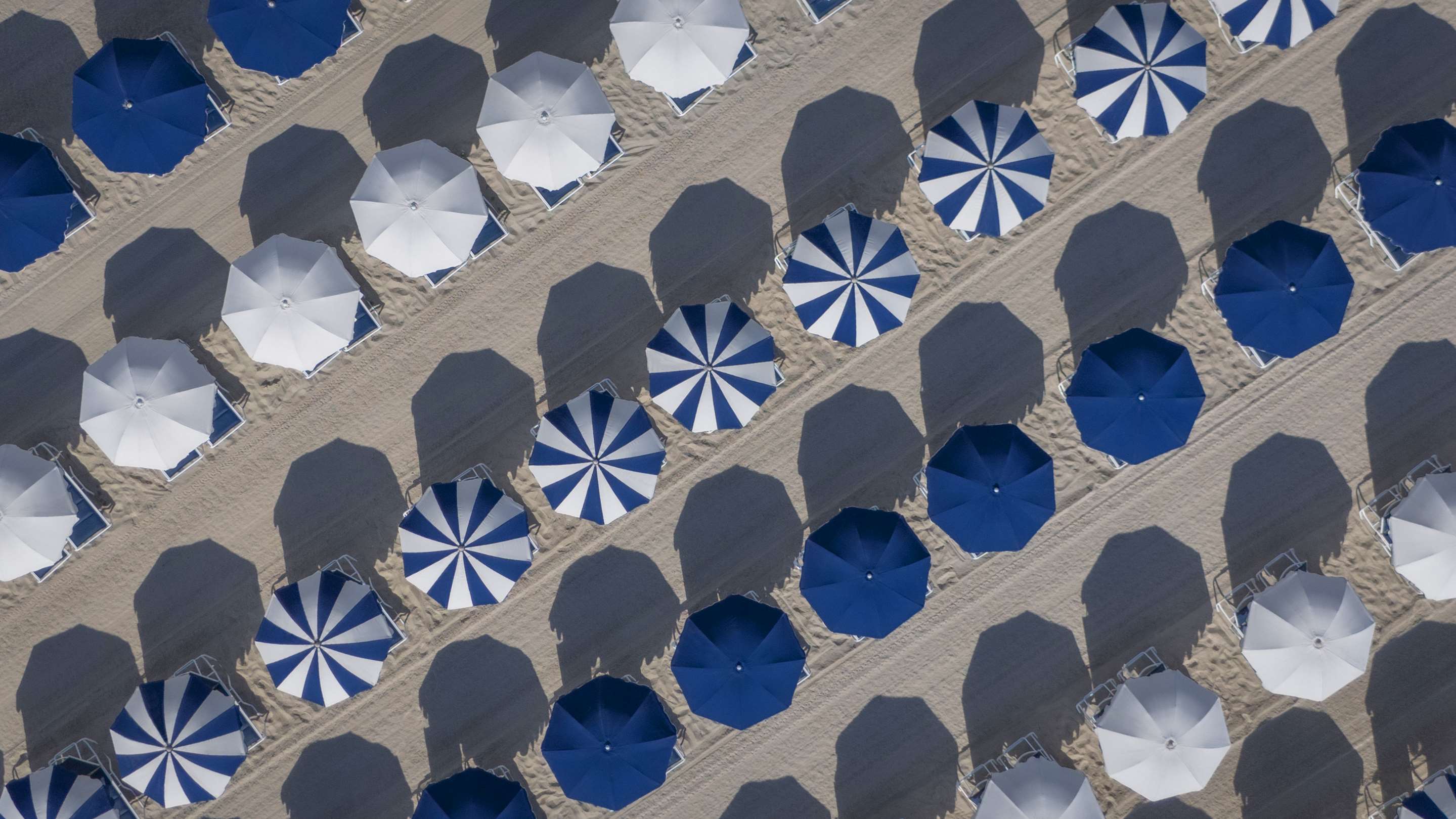 Beach Club Drone Leo Diaz | The Seagate Hotel, Golf & Beach Club, Autograph Collection