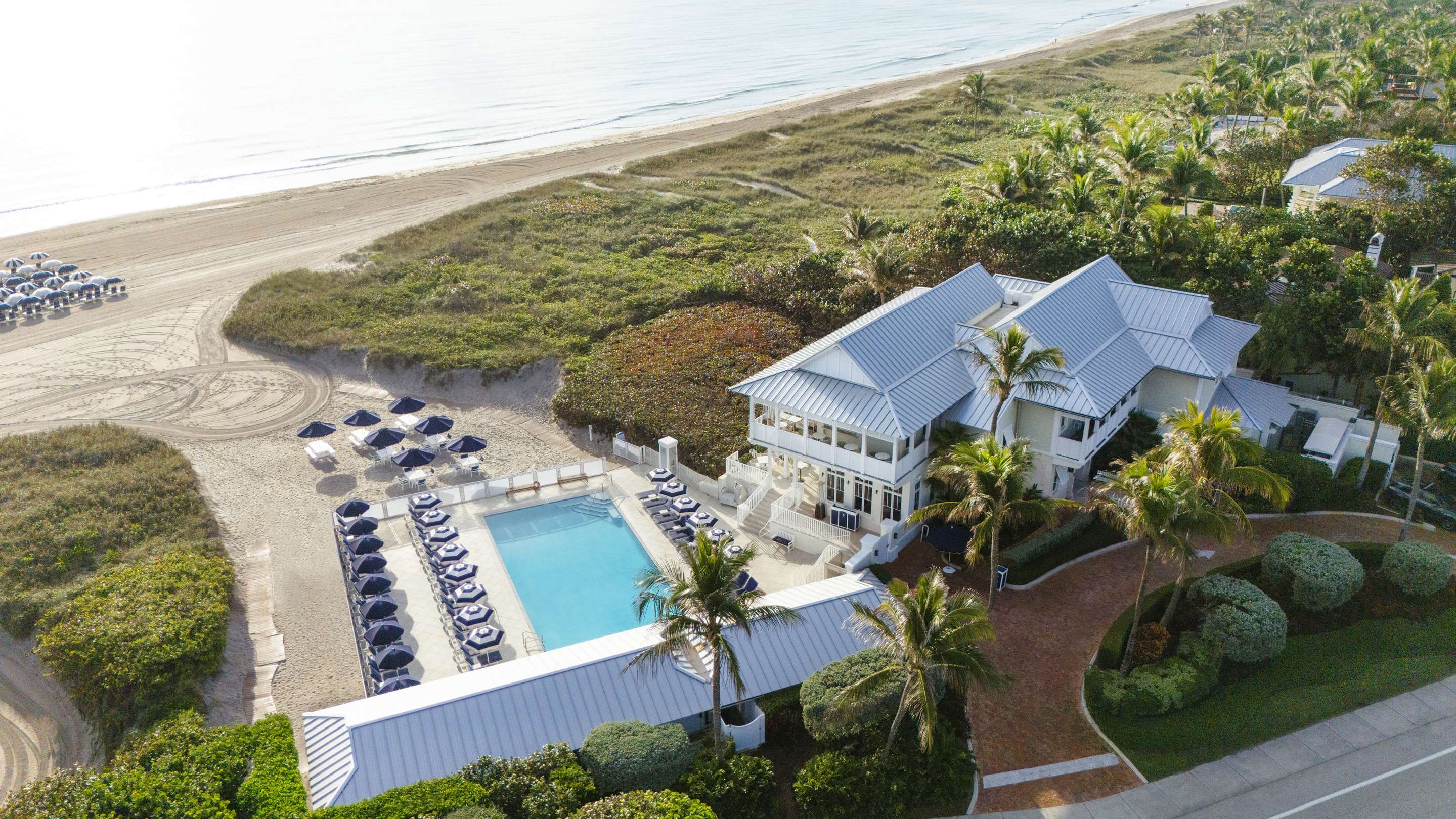 Beach Club Drone Leo Diaz | The Seagate Hotel, Golf & Beach Club, Autograph Collection