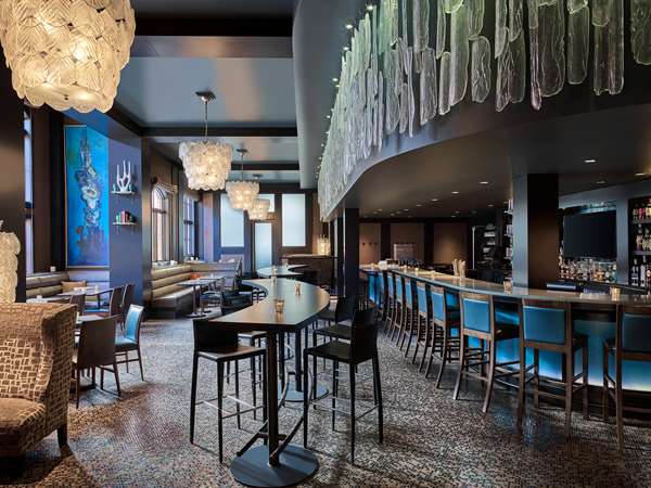 Bar - Sebastian Hotel Vail - I-70, Exit 176