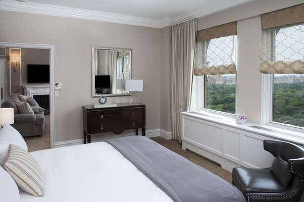  - Sherry Netherland Hotel New York