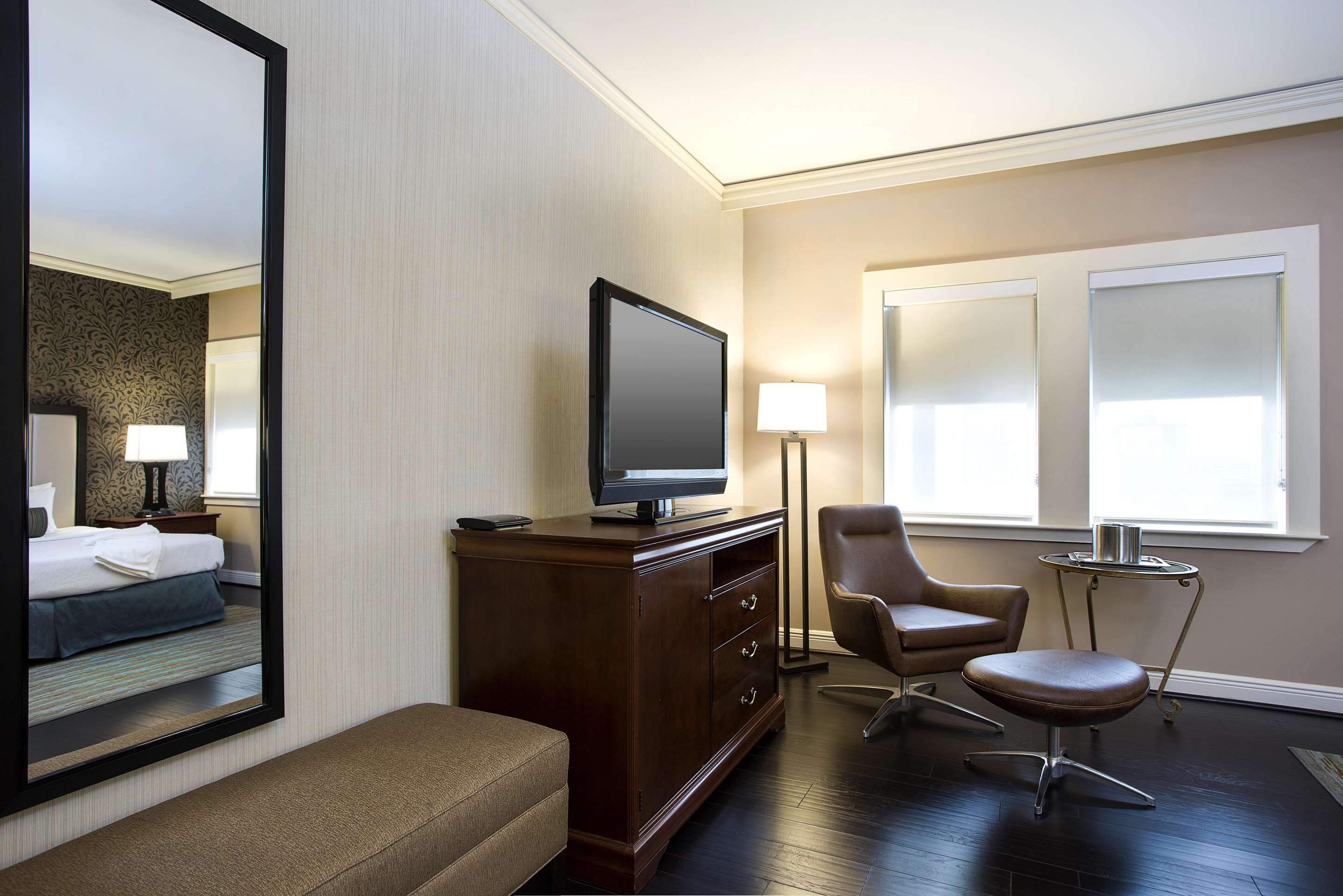 Property amenity | The Whitehall Houston
