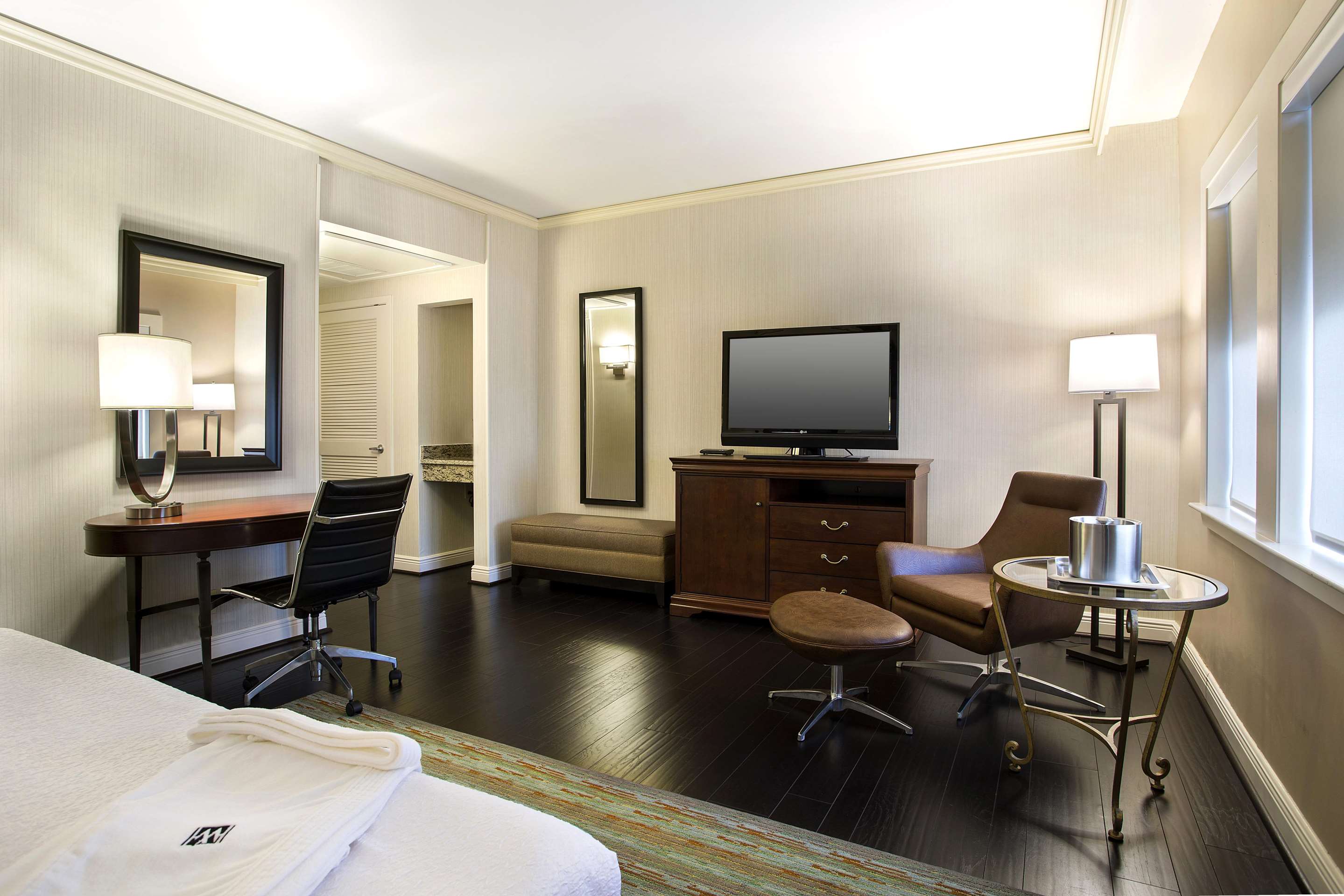 Property amenity | The Whitehall Houston