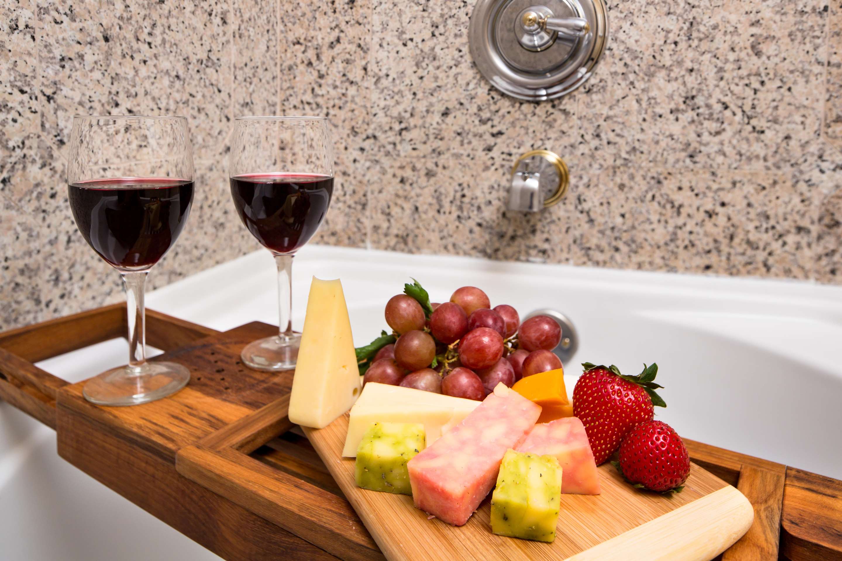 Restaurant | The Whitehall Houston