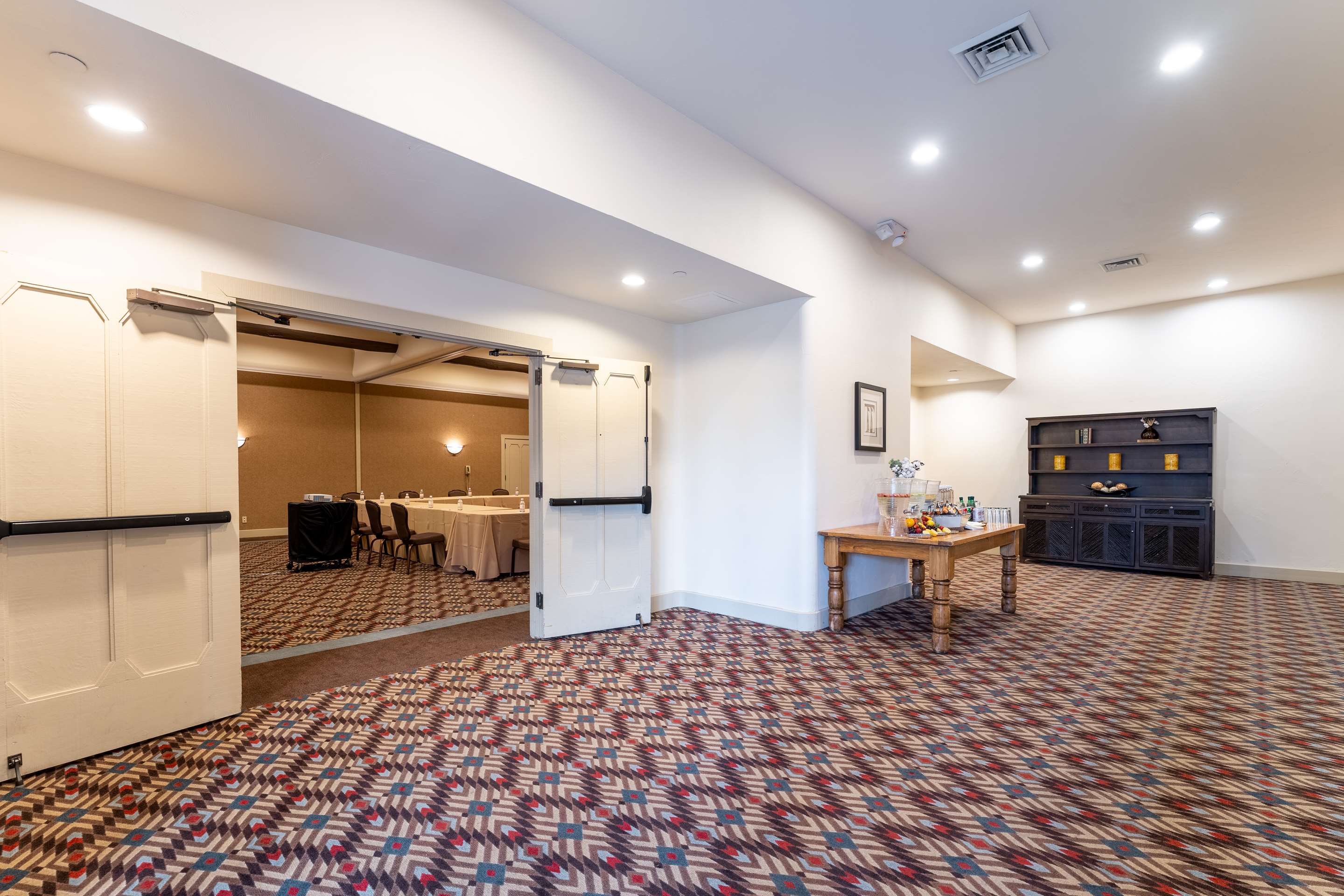 Palo Verde Foyer
