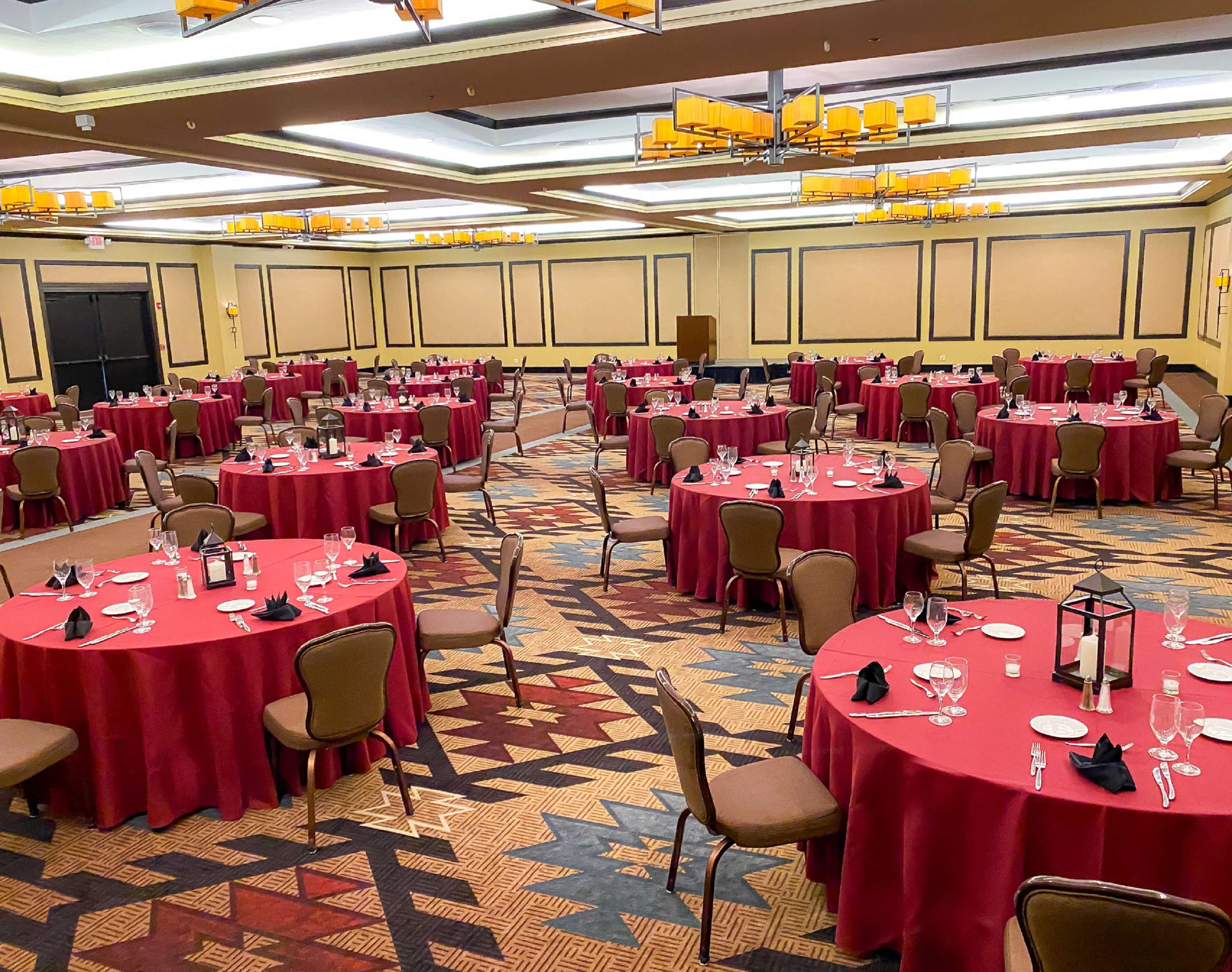 Mohave Ballroom Reception | The Wigwam