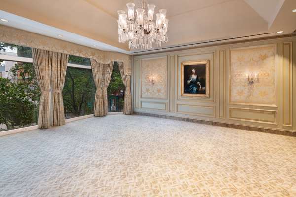  - Windsor Court Hotel New Orleans