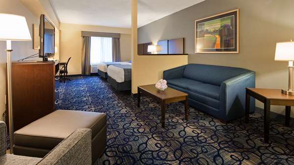 Suite - Best Western Plus Waynesboro Inn & Suites - I-64, Exit 94