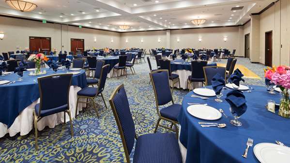  - Best Western Plus Waynesboro Inn & Suites - I-64, Exit 94