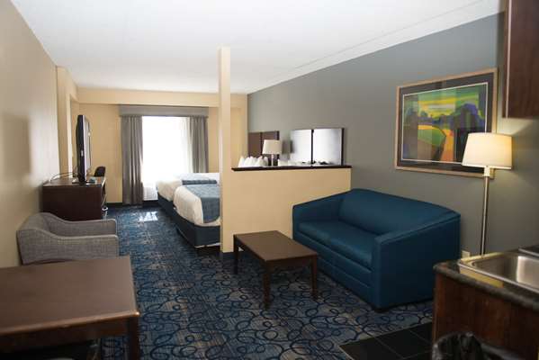 - Best Western Plus Waynesboro Inn & Suites - I-64, Exit 94