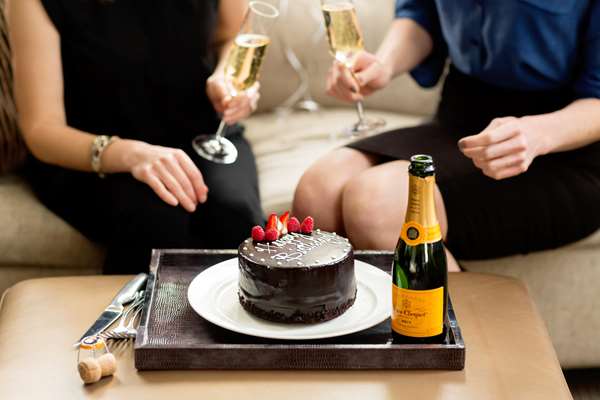 Amenities - XV Beacon Hotel Boston