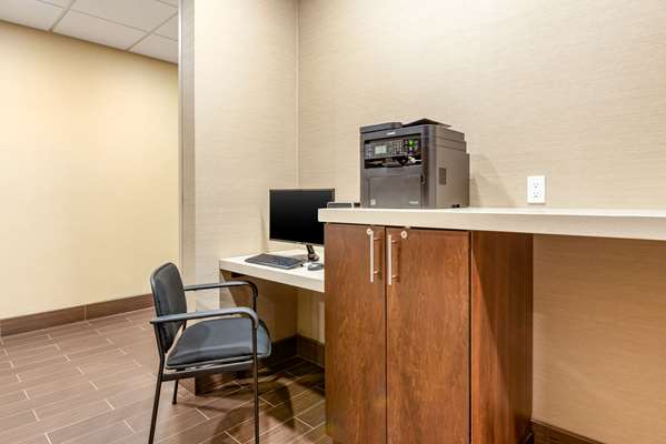 Conference Area - Comfort Inn & Suites Goderich