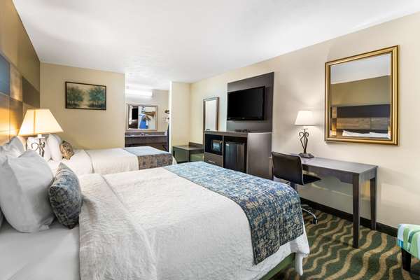  - Rodeway Inn Cadiz - I-24, Exit 65