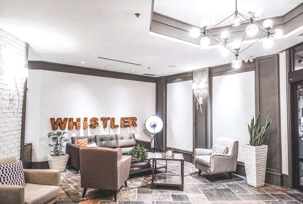  - Summit Lodge Boutique Hotel Whistler