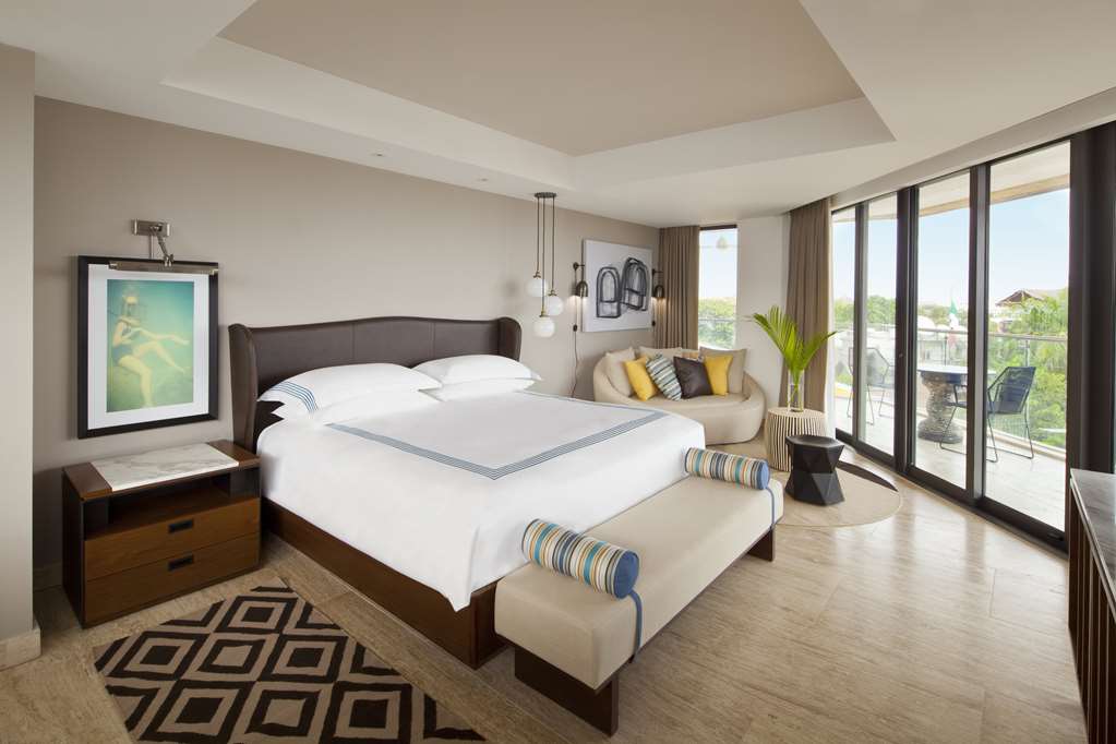 Guest photo