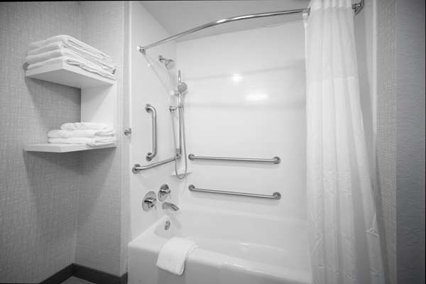  - Hampton Inn Egg Harbor Township
