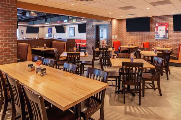 Restaurant - Hilton Garden Inn Airport Kansas City