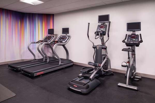 Fitness/ Exercise Room - Hilton Garden Inn Airport Kansas City