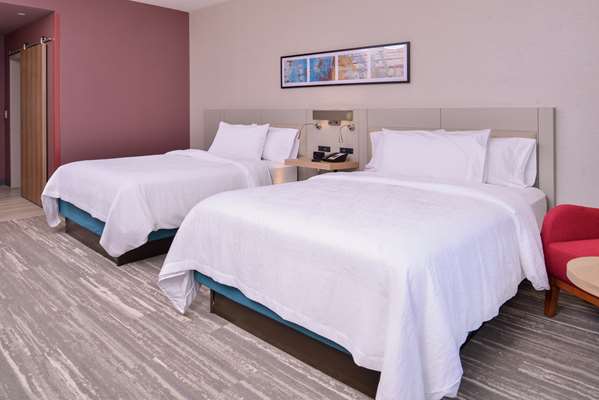  - Hilton Garden Inn Airport Kansas City