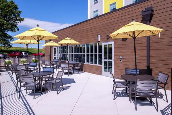 Exterior view - Hilton Garden Inn Airport Kansas City