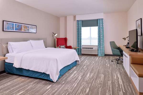  - Hilton Garden Inn Airport Kansas City