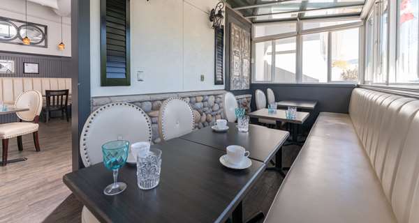 Restaurant - Prestige Harbourfront Resort Salmon Arm
