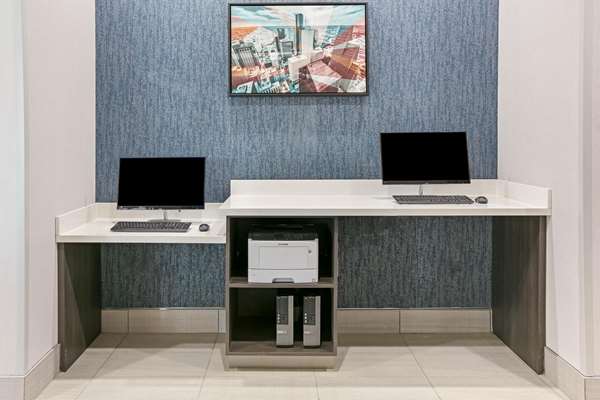 Conference Area - La Quinta Inn & Suites Euless