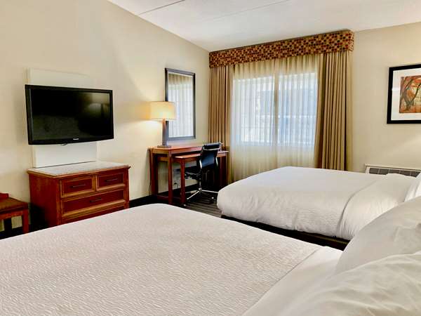  - Best Western Springfield Hotel
