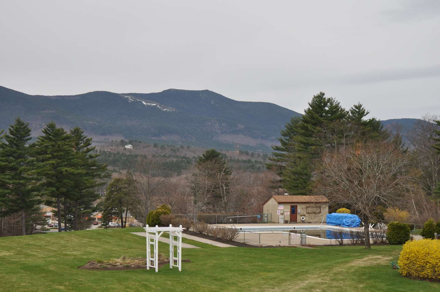 Fox Ridge Resort North Conway, NH - See Discounts