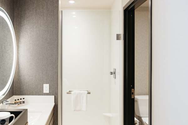  - Revel Hotel Urbandale - I-35 & I-80, Exit 125