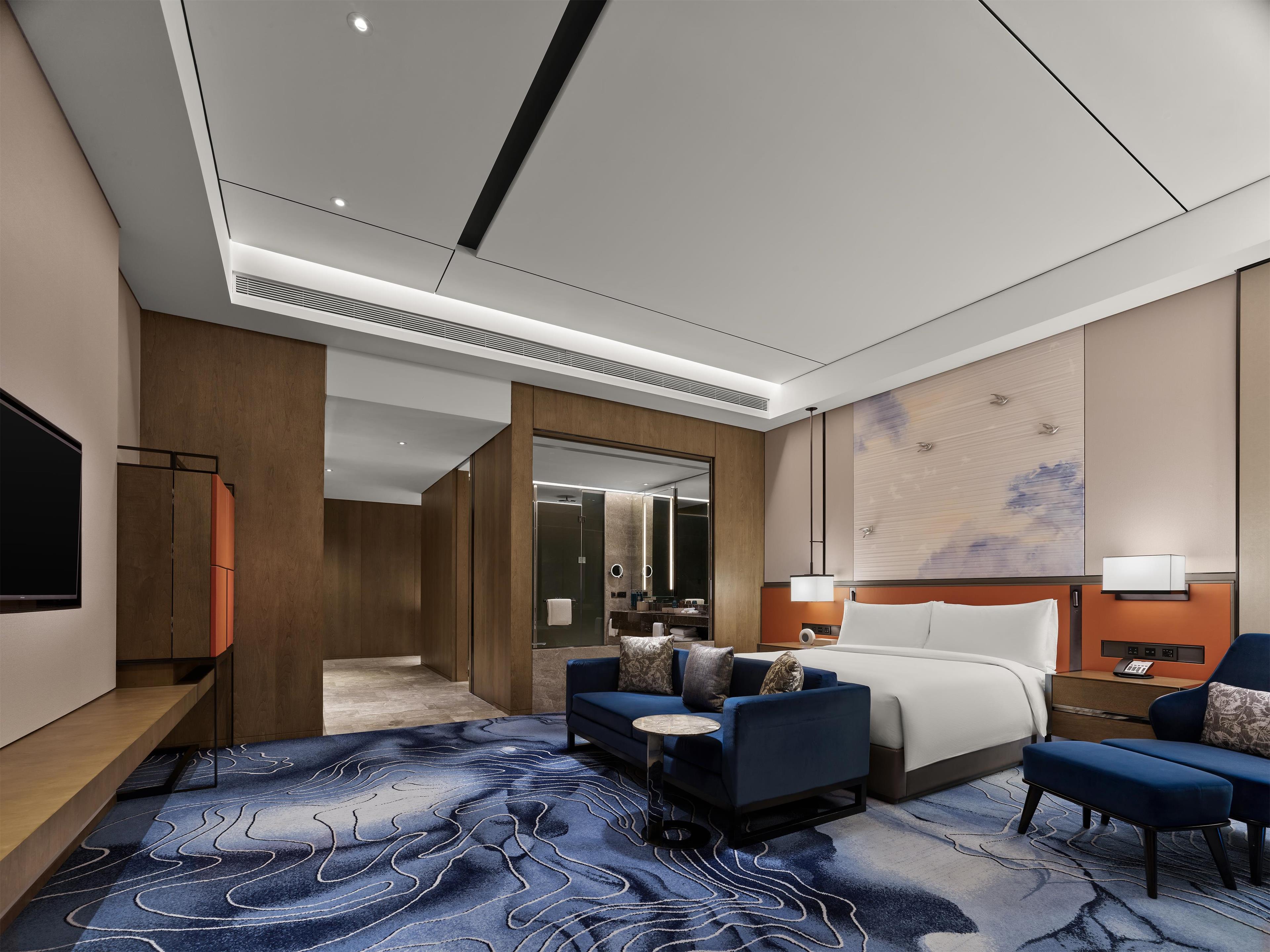 Hilton Guiyang Room Type - KING EXECUTIVE PREMIUM RM