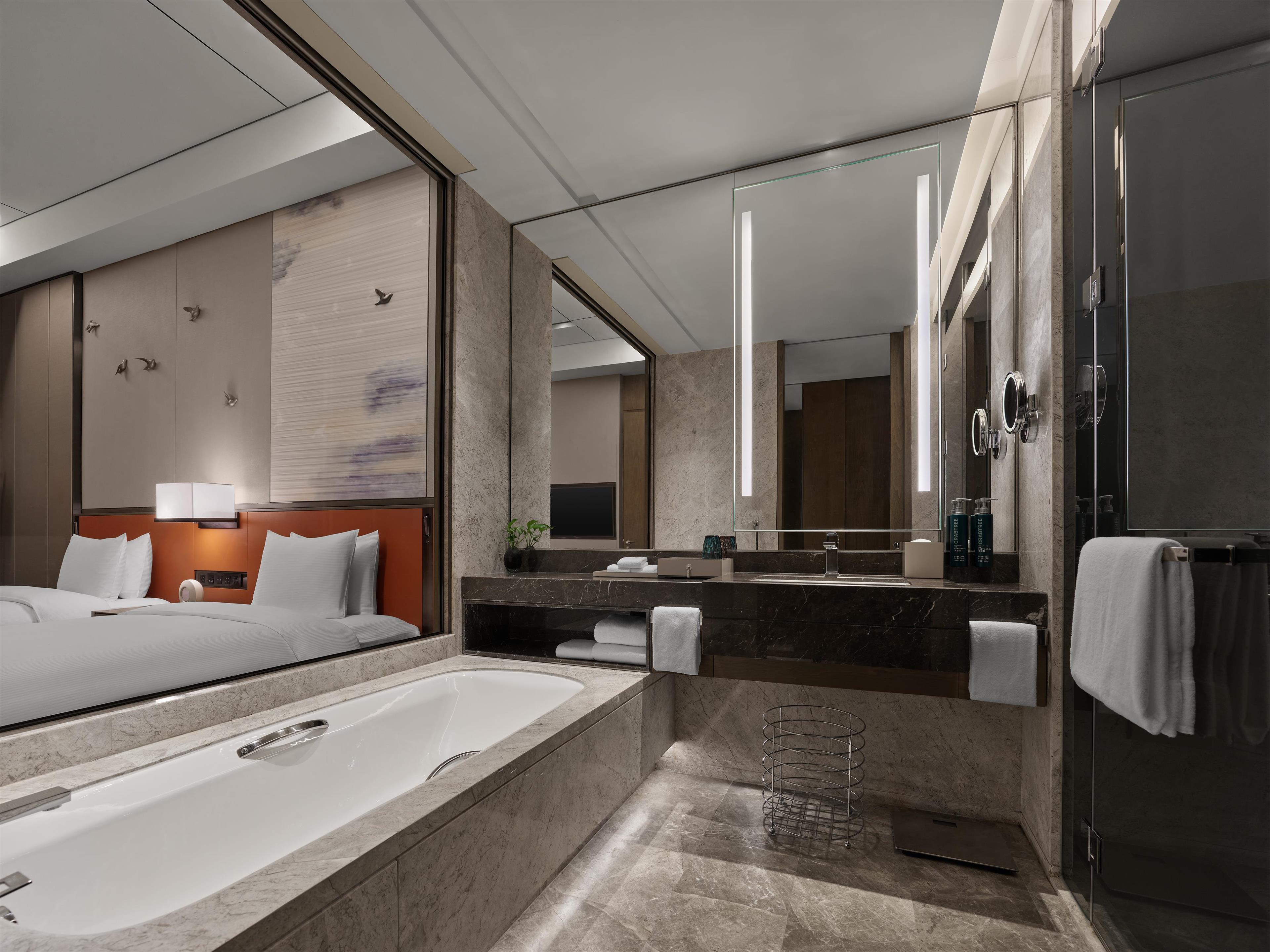 Hilton Guiyang Room Type - TWIN DELUXE ROOM