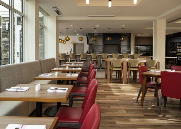 Restaurant - Hilton Garden Inn Olive Branch