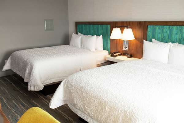  - Hampton Inn & Suites Dundee