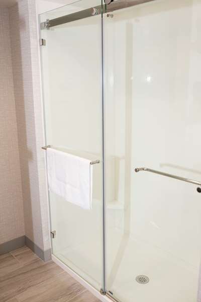  - Hampton Inn & Suites Dundee