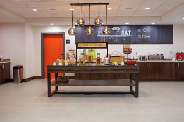 Amenities - Hampton Inn & Suites Dundee