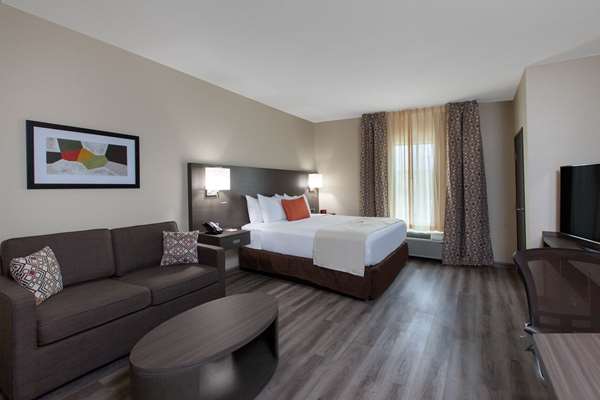 Suite - Hawthorn Suites by Wyndham Odessa - I-20, Exit 120