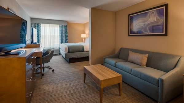 Suite - Best Western Plus Desoto Hotel Olive Branch