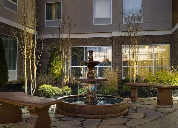 Exterior view - Best Western Plus Desoto Hotel Olive Branch