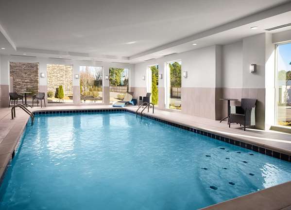 Pool - Best Western Plus Desoto Hotel Olive Branch