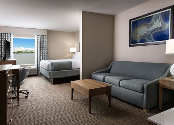 Suite - Best Western Plus Desoto Hotel Olive Branch