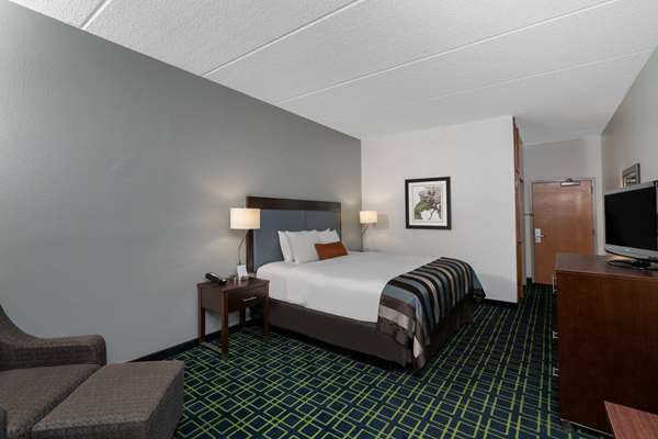  - Wingate by Wyndham Airport Fletcher - I-26, Exit 40