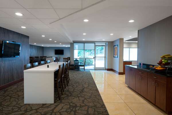  - Wingate by Wyndham Airport Fletcher - I-26, Exit 40