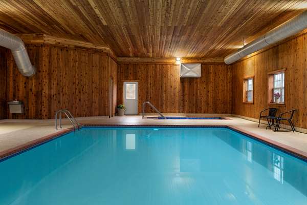 Pool - AmericInn Dodgeville